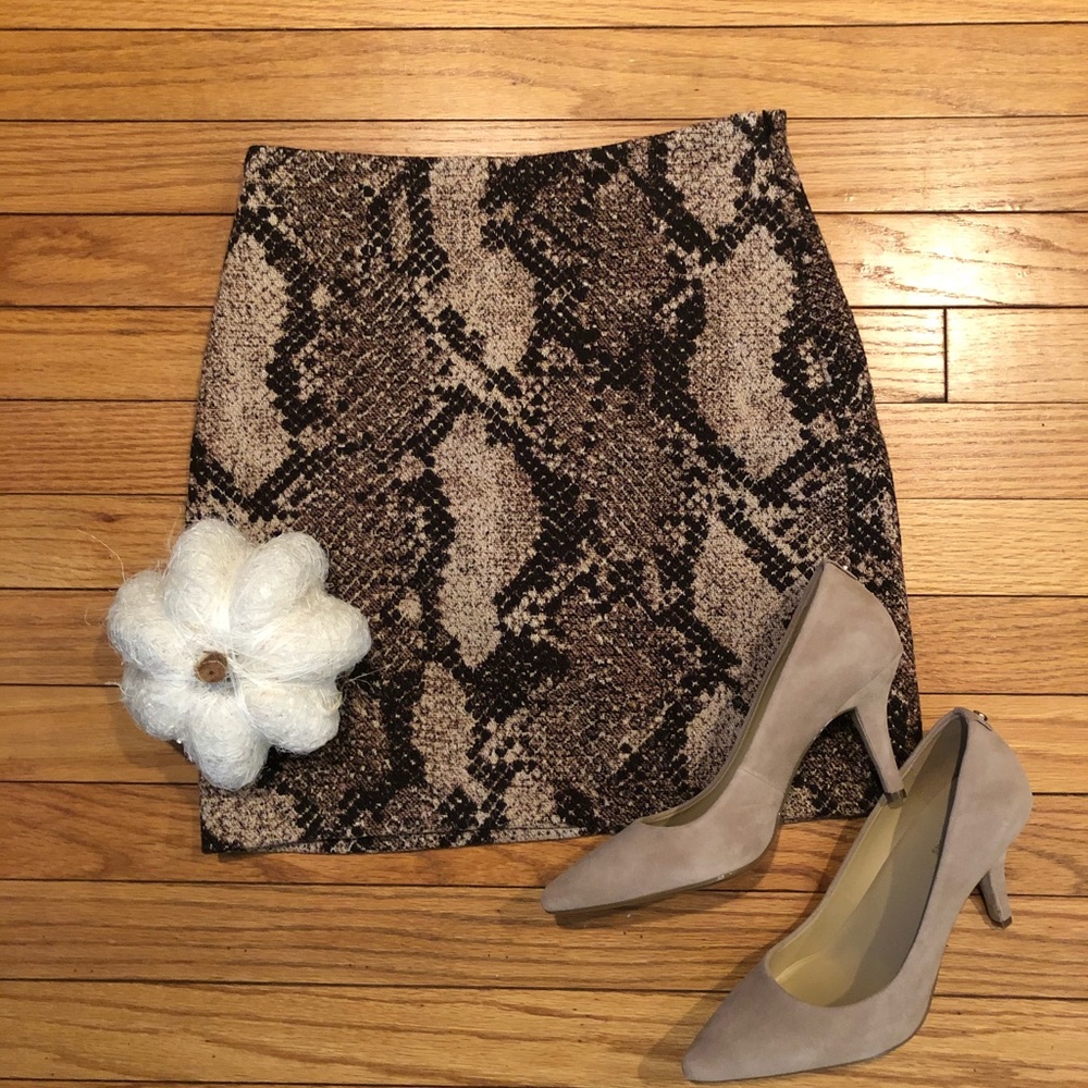 H&M mini skirt